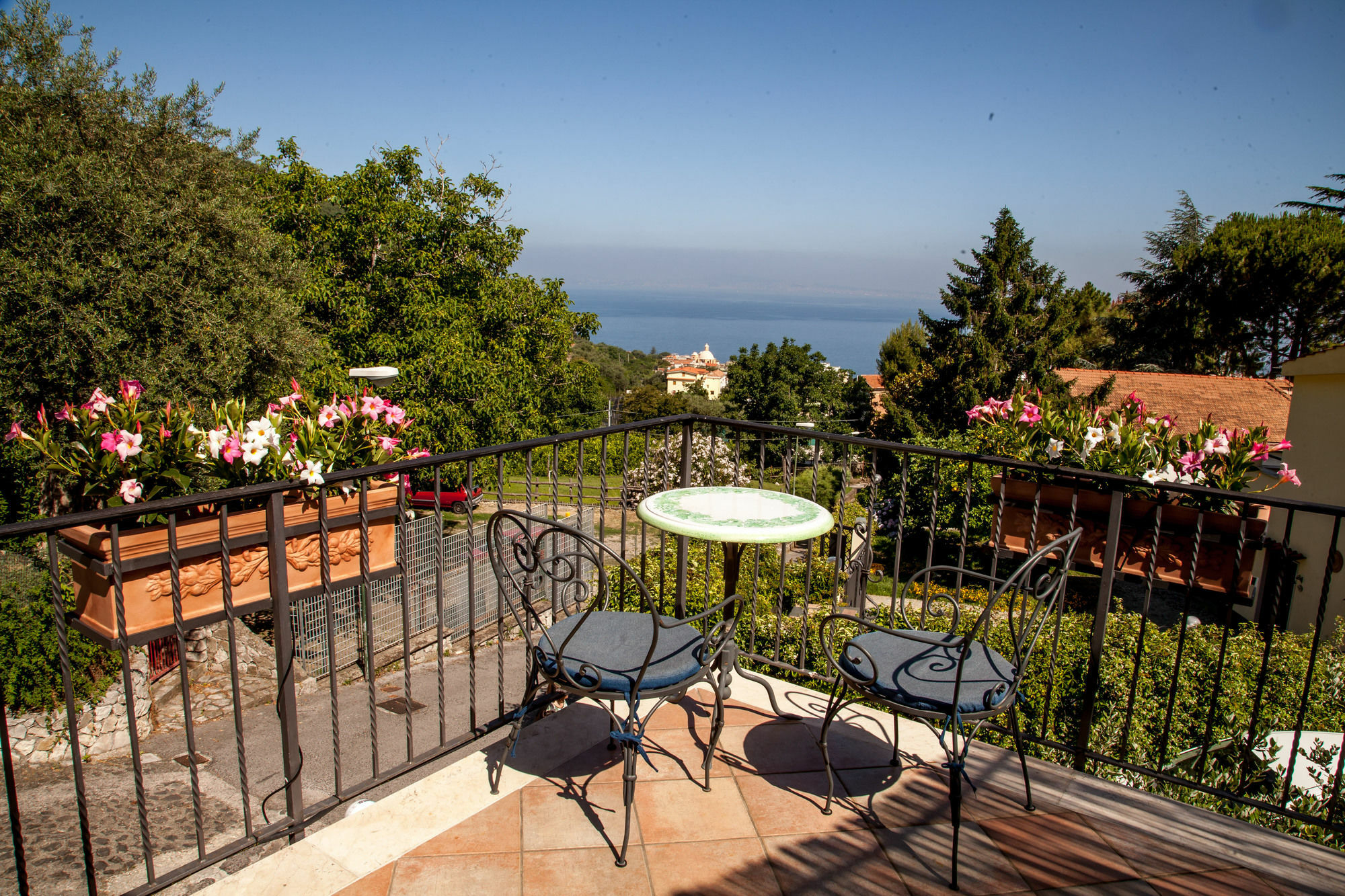 Casa Vacanze Villa Antonella By Gocce Віко-Екуенсе Екстер'єр фото
